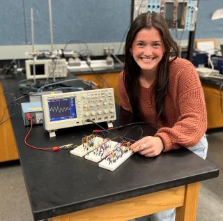 Izzy Mahoney, '24, is developing a circuit to build an electrocardiogram (EKG) in her Advanced Applied Design Lab. When completed, the device will accurately diagnose patients with heart conditions and detect abnormalities in the heart.